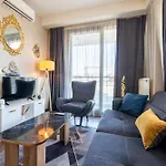 Leroy Hotel