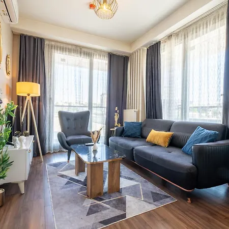 Leroy Hotel 3*